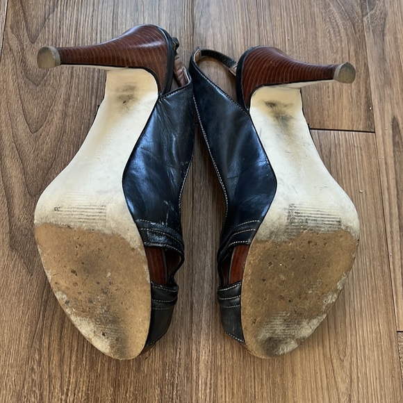 Calvin Klein Platform Heels - Picture 4 of 5